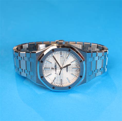 25400st audemars piguet prezzo|audemars 15400st price.